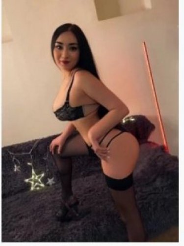 Индивидуалка вика